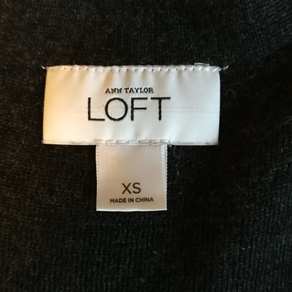 NWOT! LOFT Sweater Vest - Picture 3 of 5